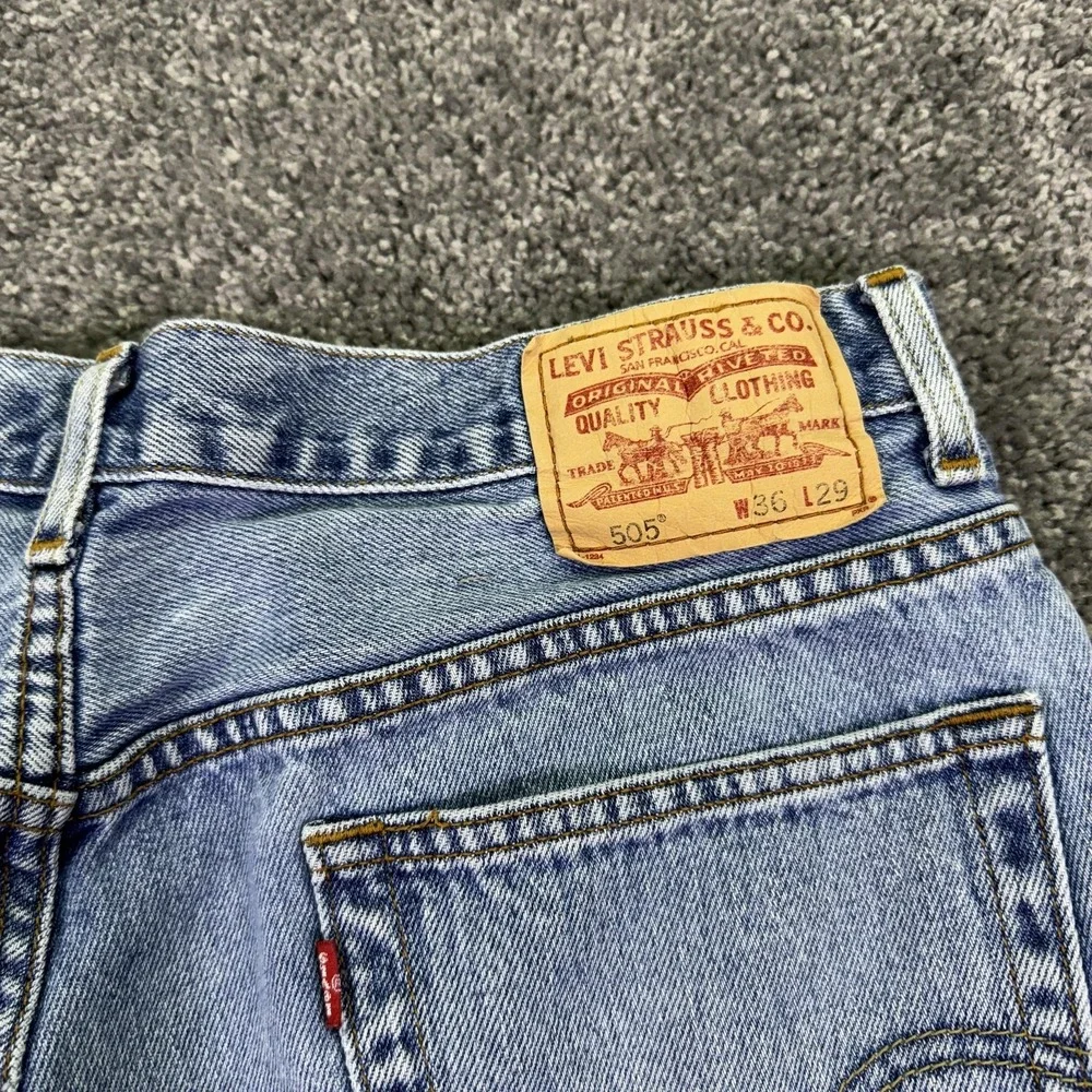 Vtg Levis 505 Jeans Mens 36x25 Blue Regular Straight Denim Light Wash Logo Work